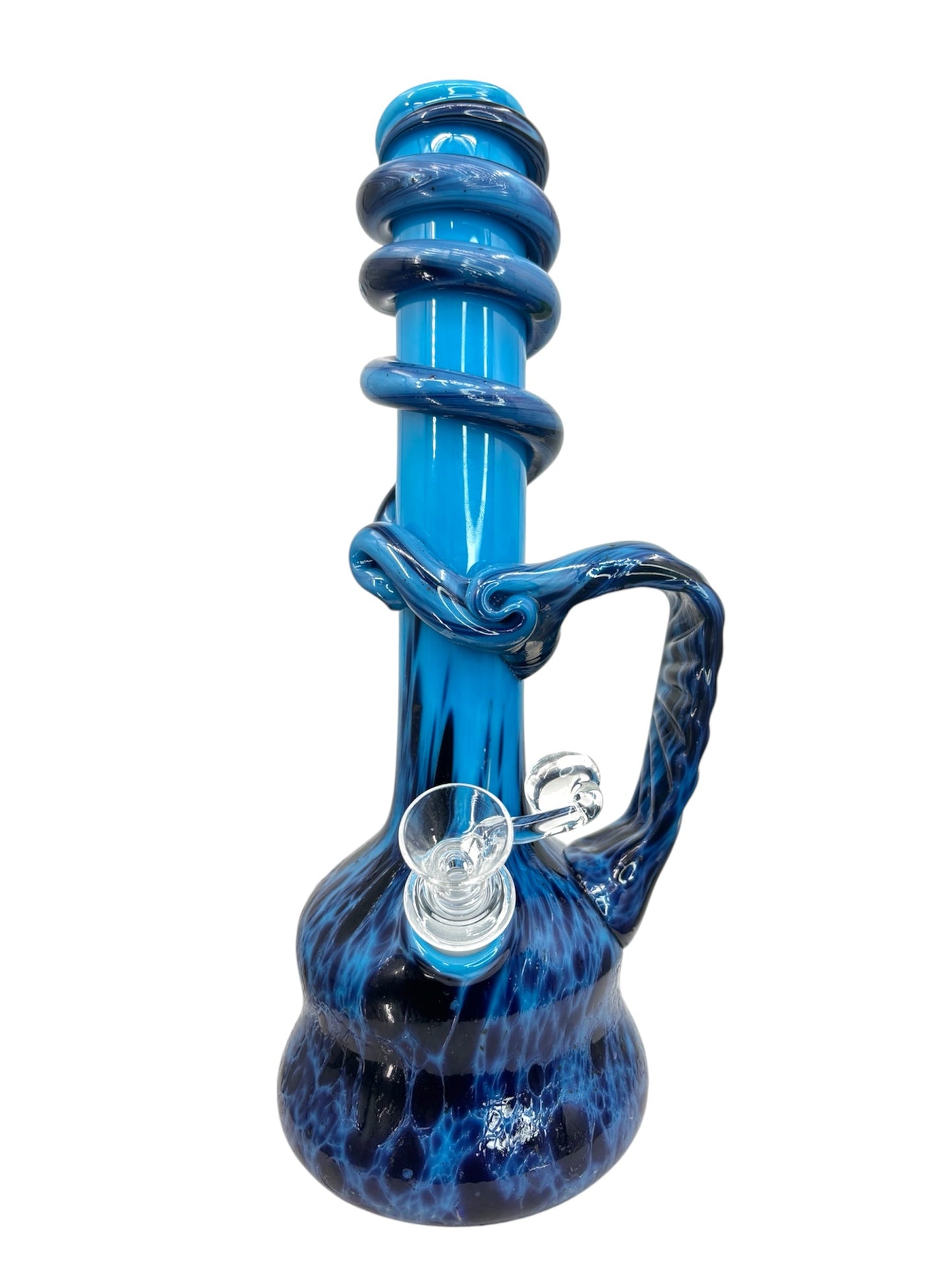 Beaker vs Straight Tube Bongs: Which One Is Better for You?